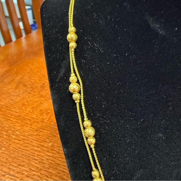 Avon “Dramatic style” Goldtone Necklace with Elegant Beads vintage 1988 NIB - Picture 6 of 6